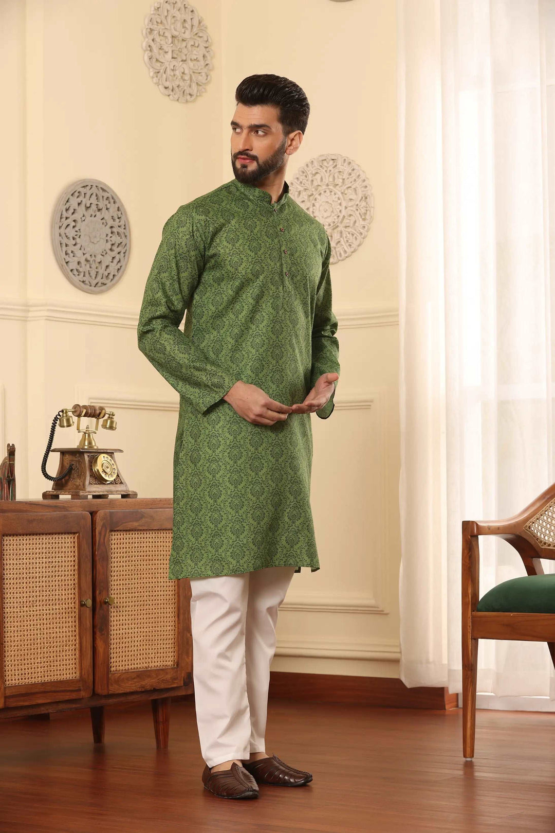 Mehendi Green Cotton Printed Kurta Pajama Set for Men