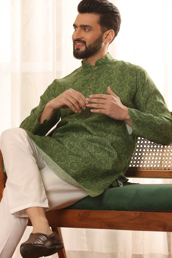 Mehendi Green Cotton Printed Kurta Pajama Set for Men