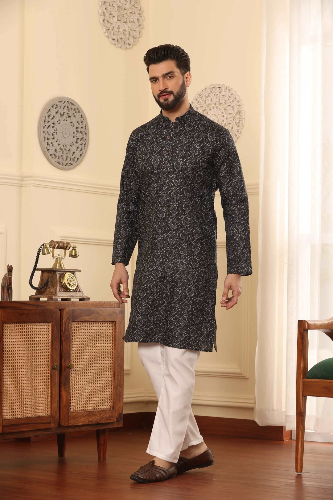 Black Cotton Printed Kurta Pyjama Set for Men