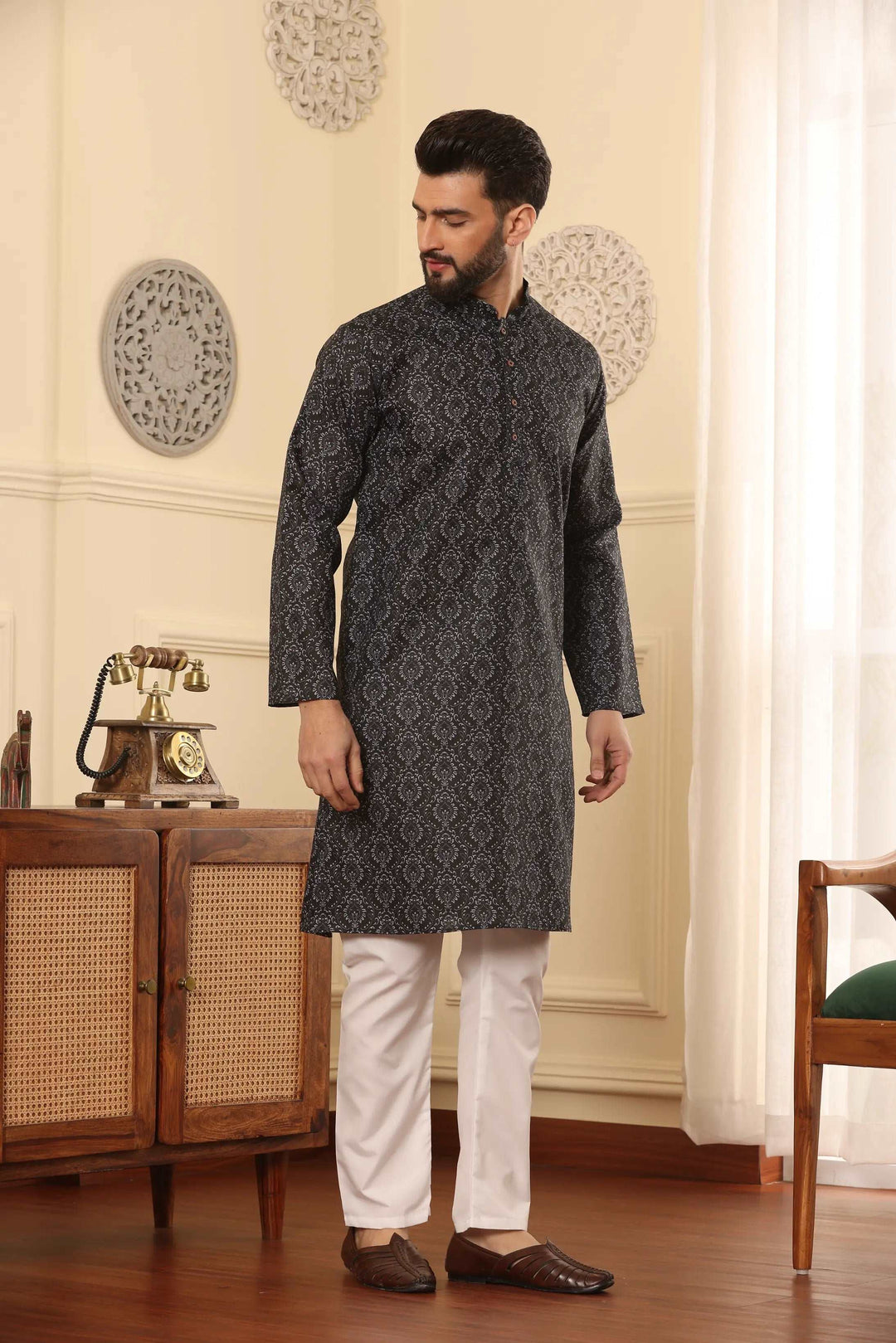 Black Cotton Printed Kurta Pyjama Set for Men