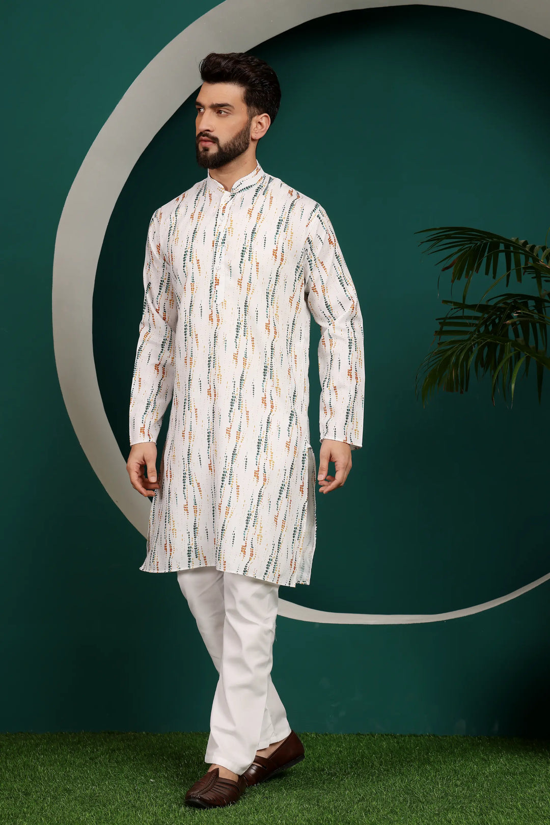 White Abstract Printed Men's Kurta Pyjama Set