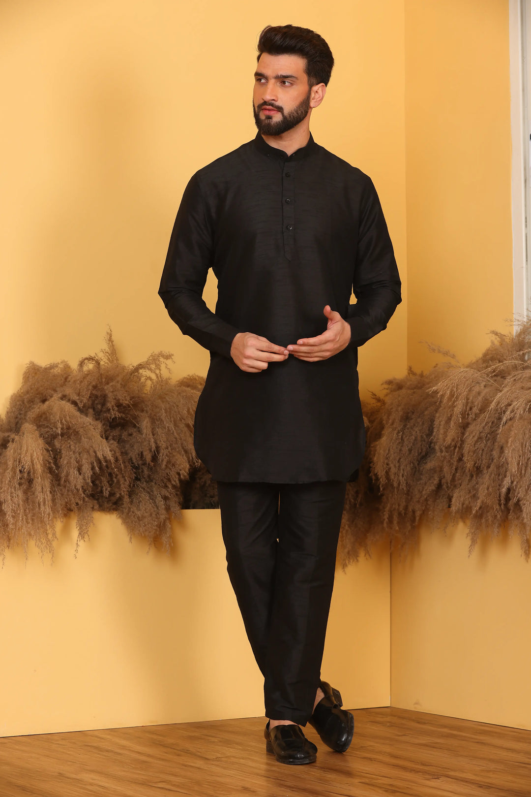 MULTI COLOR MODI JACKET AND BLACK KURTA WITH PANT SET FOR MEN