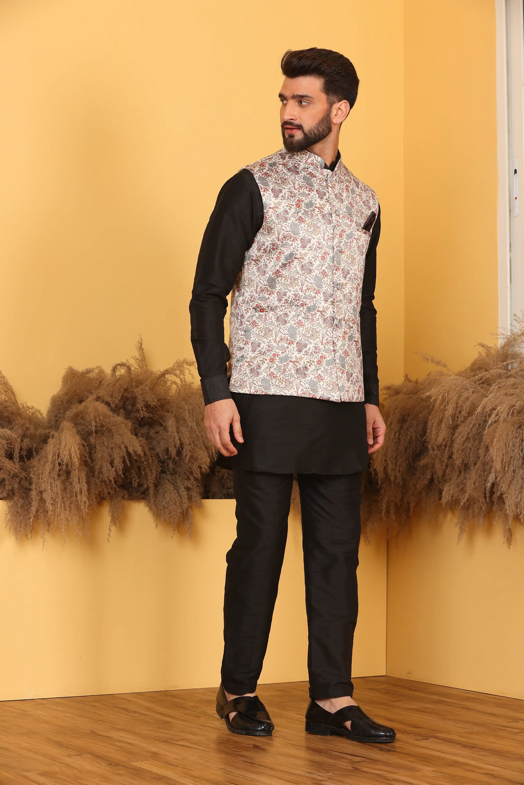 MULTI COLOR MODI JACKET AND BLACK KURTA WITH PANT SET FOR MEN