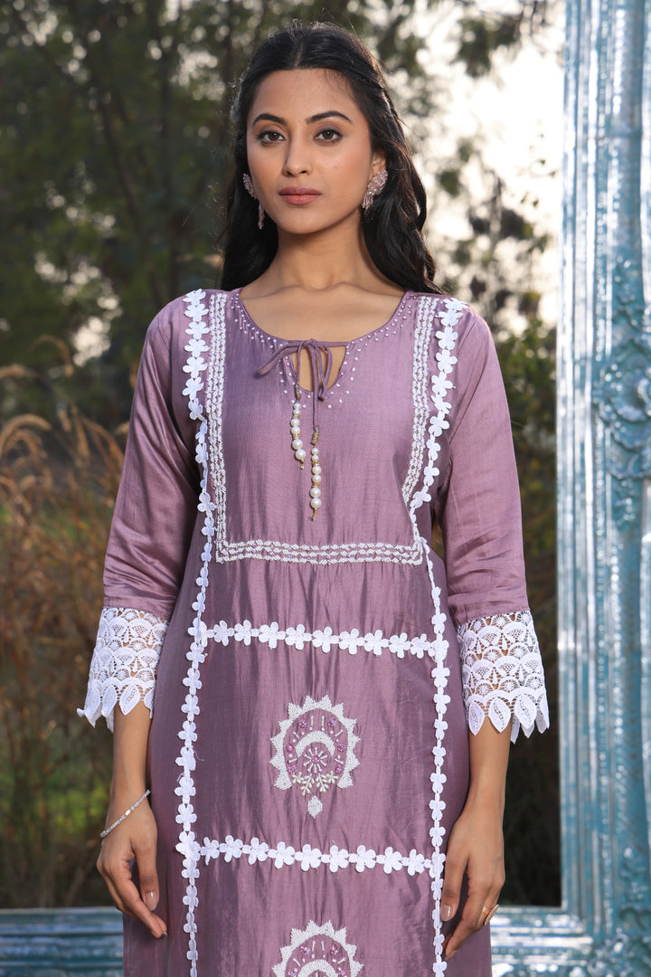 Lavender Ethnic Motifs Embroidered Straight Pure Cotton Kurta With Pant & Dupatta set