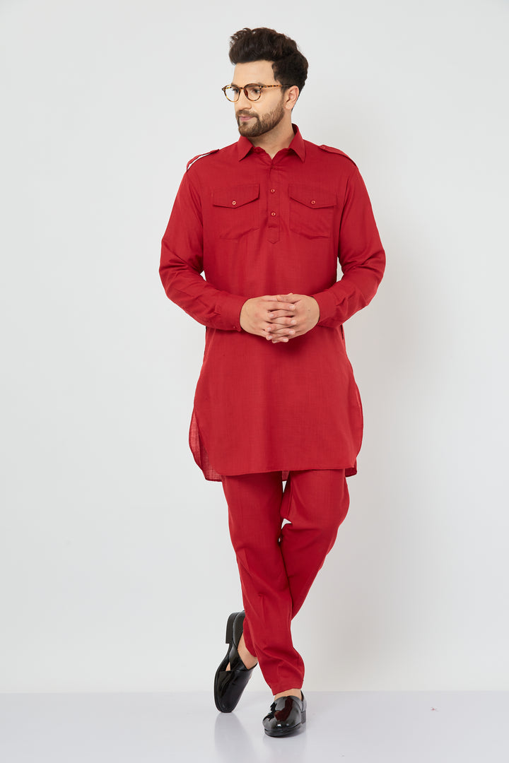 MEN MAROON COTTON SOLID PATHANI KURTA WITH PANT