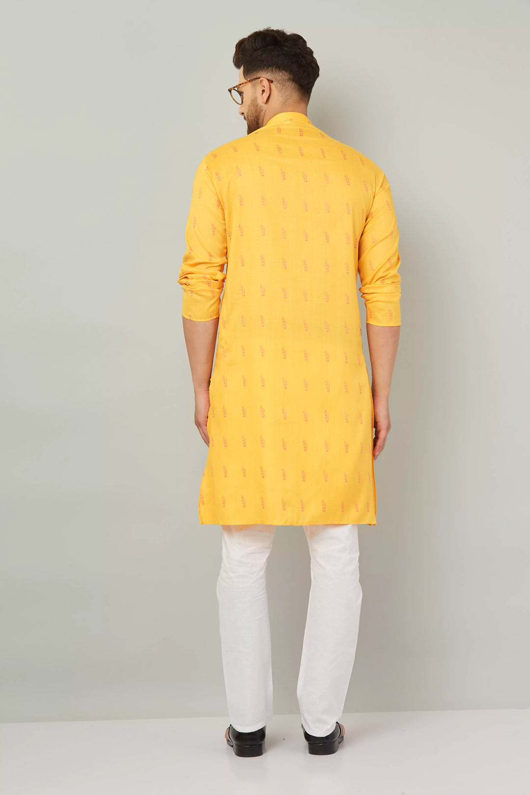 Men's Cotton Yellow Kurta Pajama Set.