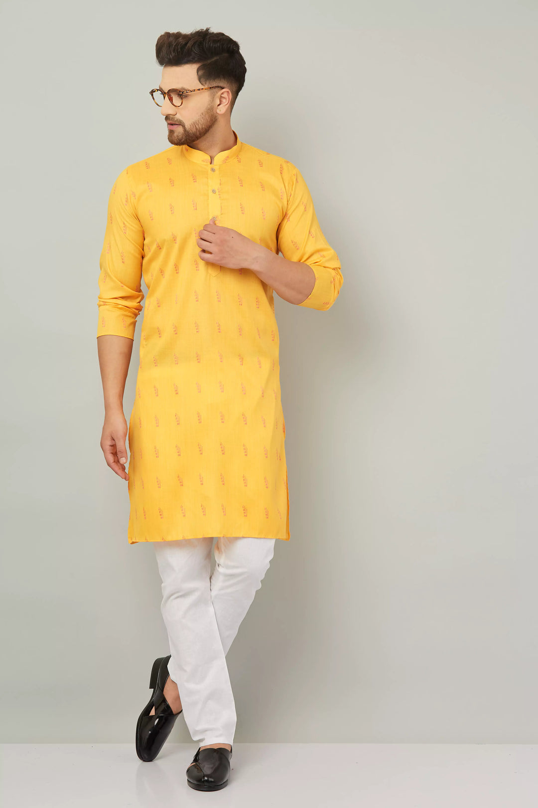 Men's Cotton Yellow Kurta Pajama Set.