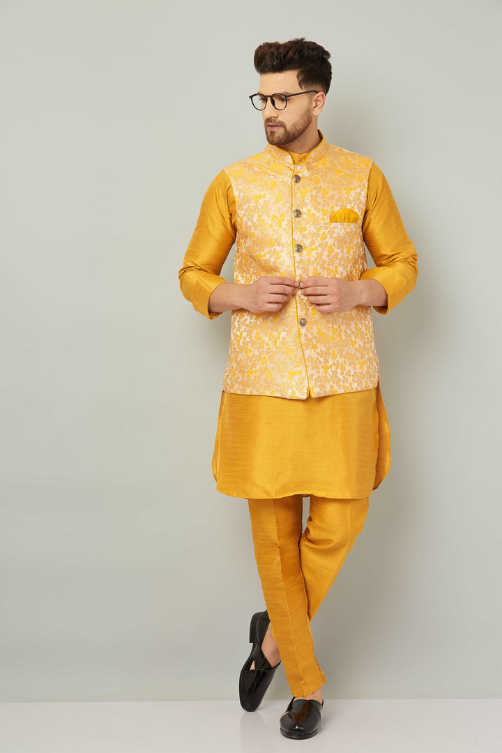 Men Jacquard Kurta Pant Ethnic Jacket Set