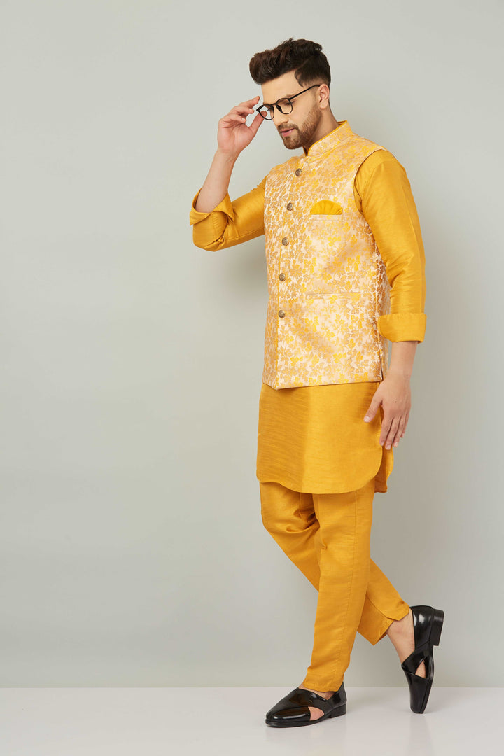 Men Jacquard Kurta Pant Ethnic Jacket Set