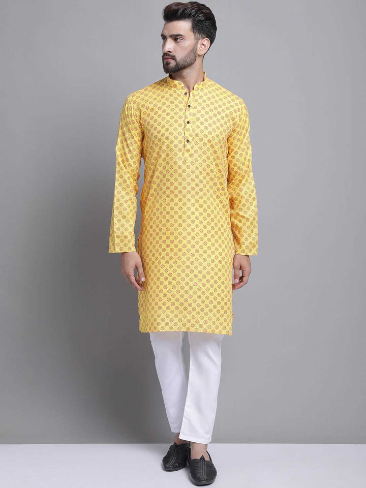 Men's Cotton Blend Regular Yellow Kurta With Pyjama.