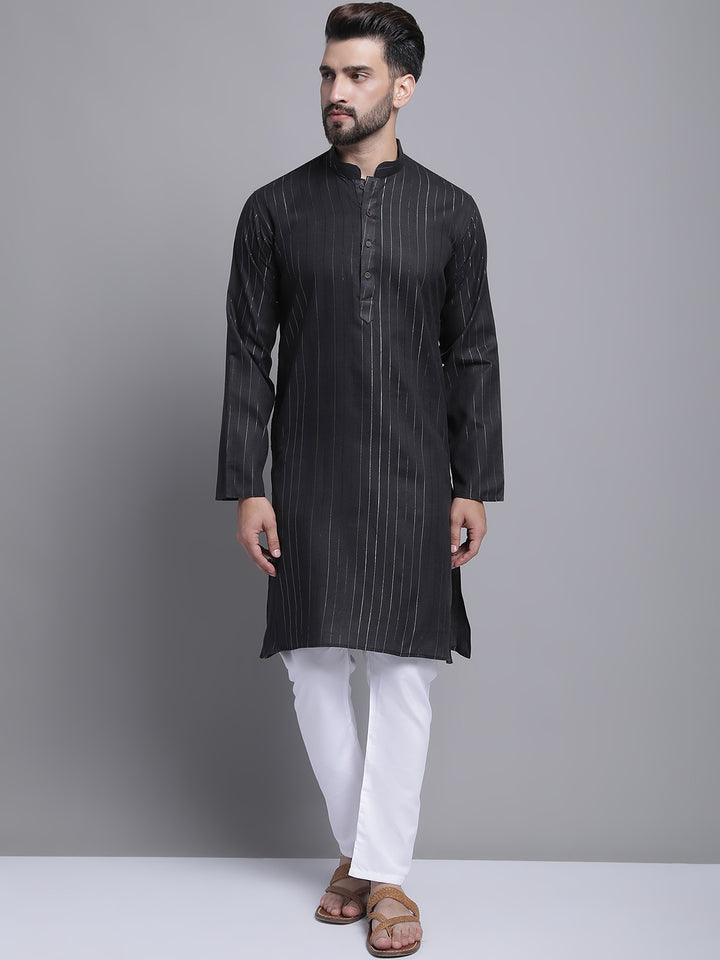 Men's Lining Cotton Regular Black Kurta With Pajamas.