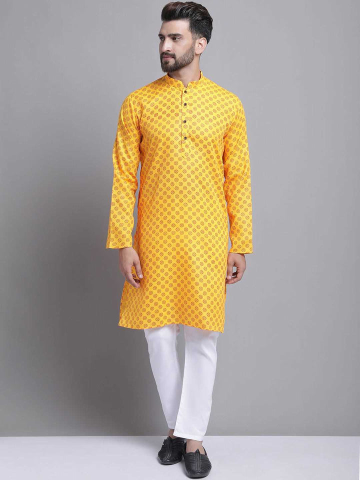 Men's Cotton Blend Regular Yellow Kurta With Pyjama.