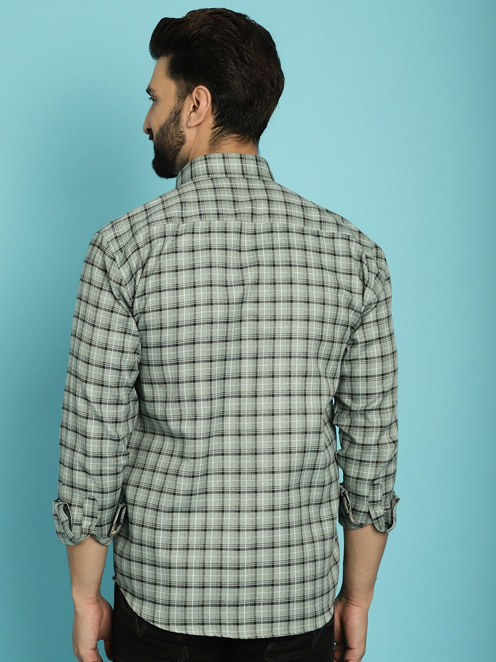 Nature-inspired Style Green Checked Shirt for Men – Elevate Your Wardrobe with Timeless Sophistication