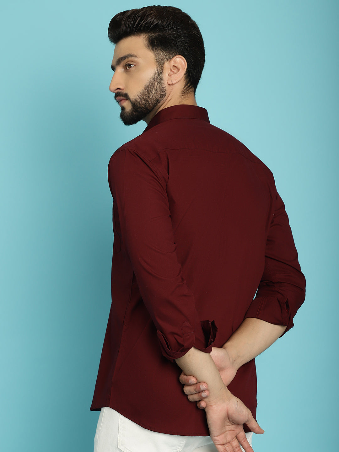 Men's Elevate Your Wardrobe with our Wine-Coloured Casual Shirt