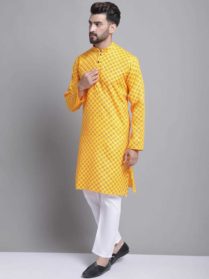 Men's Cotton Blend Regular Yellow Kurta With Pyjama.