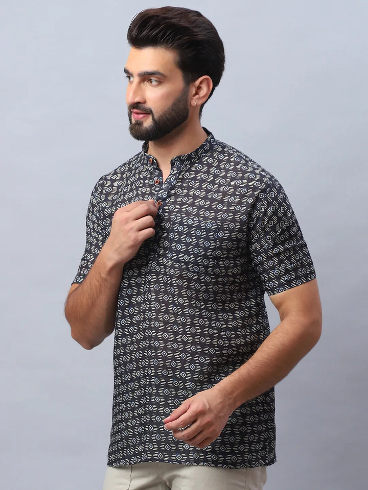 Black & White Printed Cotton Short Kurta for Men