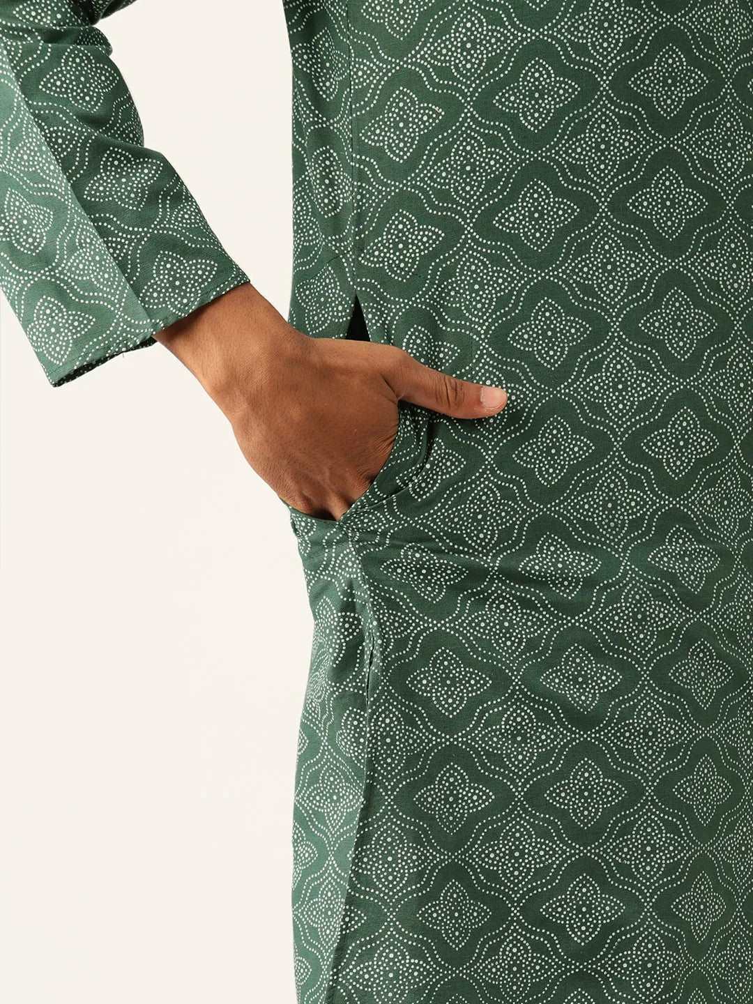 Emerald Enchantment Men's Green Printed Kurta Pajama Sets for Distinctive Style