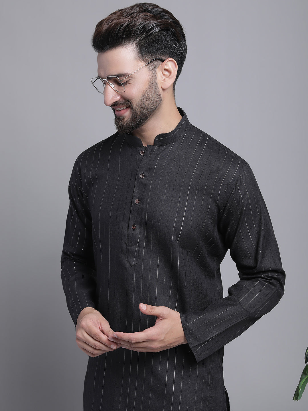 Men's Lining Cotton Regular Black Kurta With Pajamas.