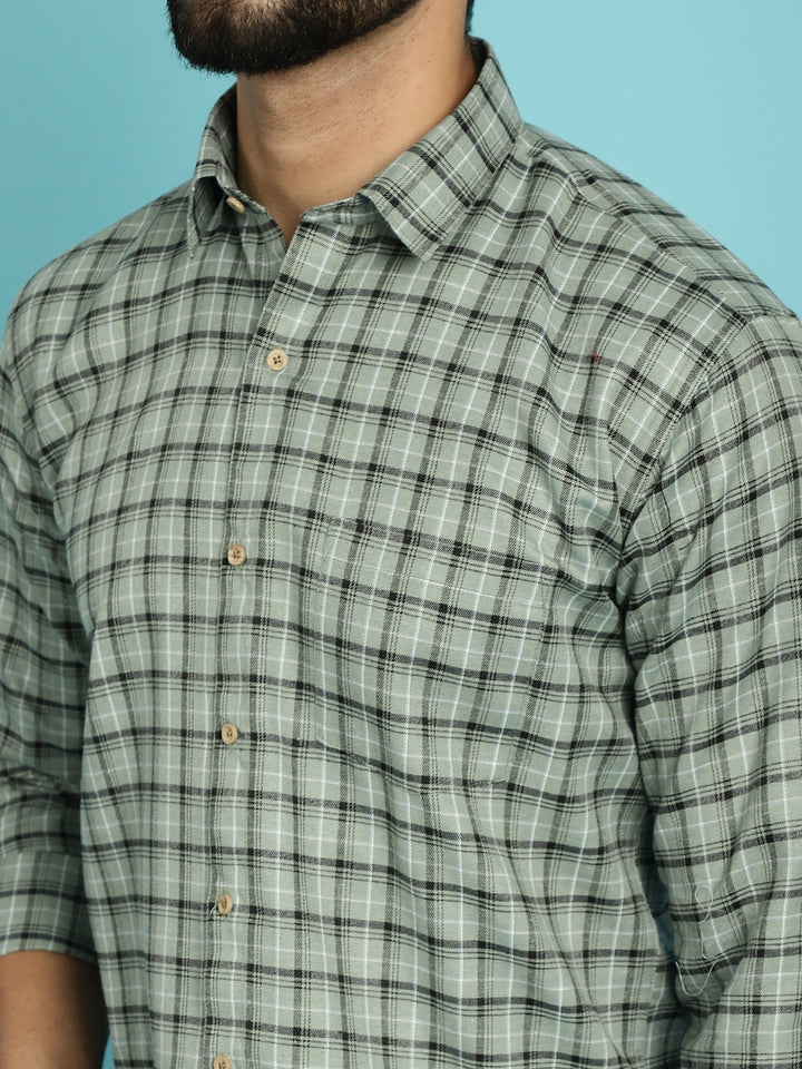 Nature-inspired Style Green Checked Shirt for Men – Elevate Your Wardrobe with Timeless Sophistication