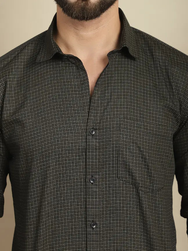 Black Pure Cotton Checked Casual Printed Shirt for Men